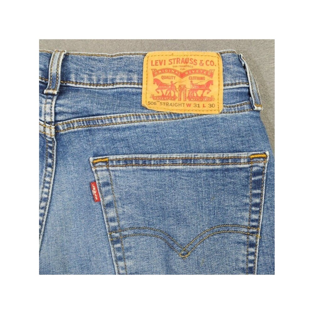 Levi's Jeans Men's 31x30 Fits 30x29 Blue 506 Comfort Straight Fit Denim